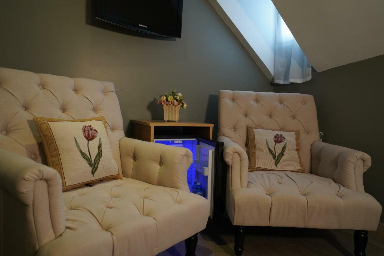 Hotel Arco نافيا المظهر الخارجي الصورة