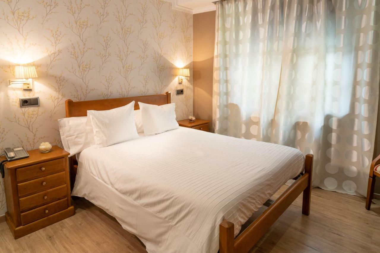 Hotel Arco نافيا المظهر الخارجي الصورة